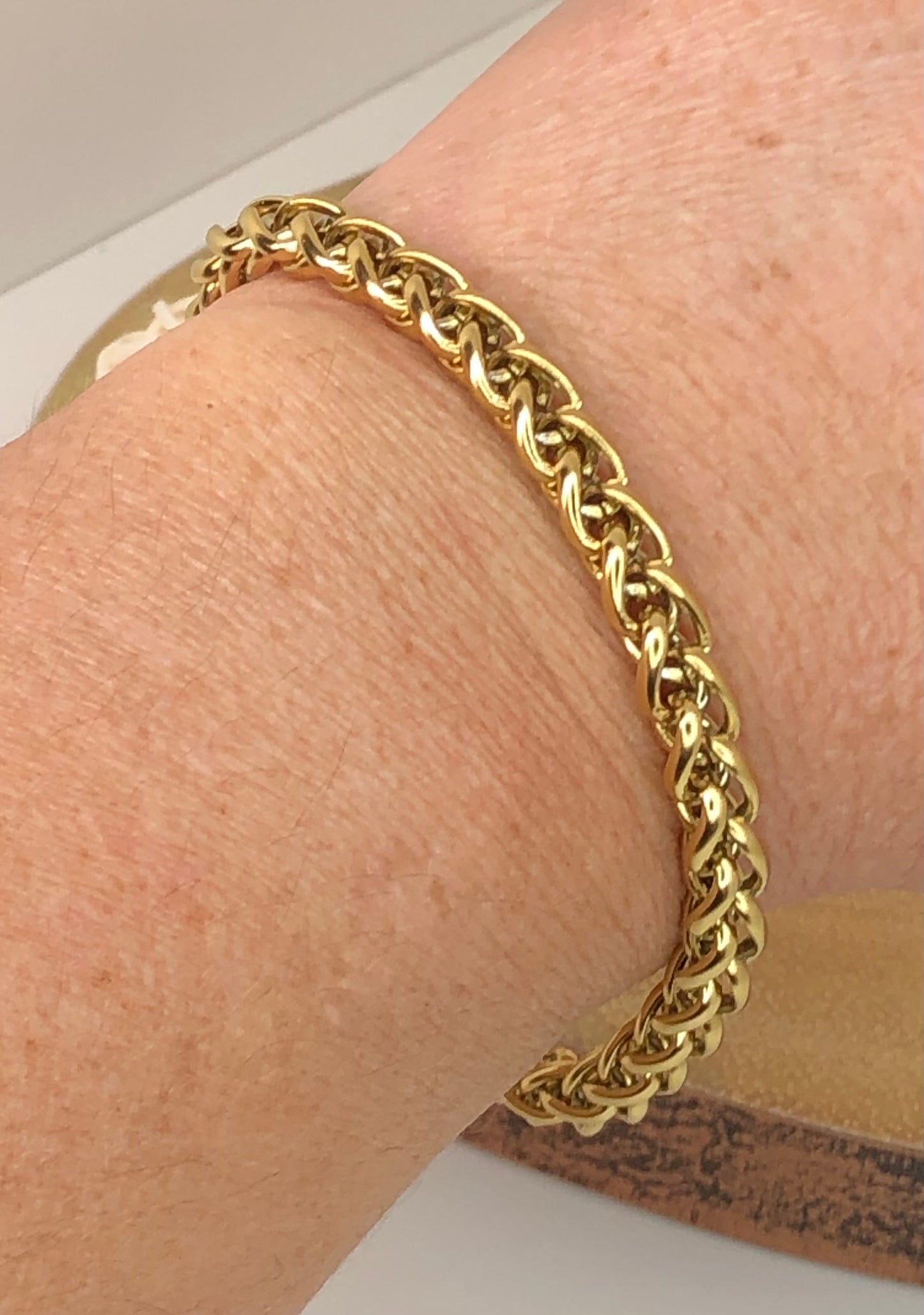 Bracelet April #107