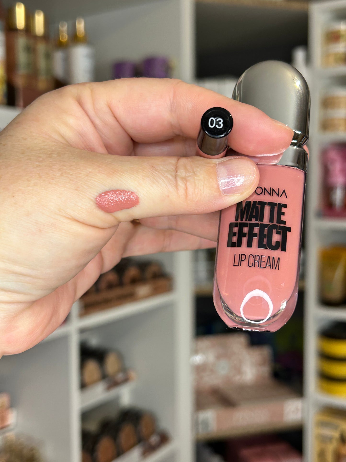 Gloss cream d'donna matte effect